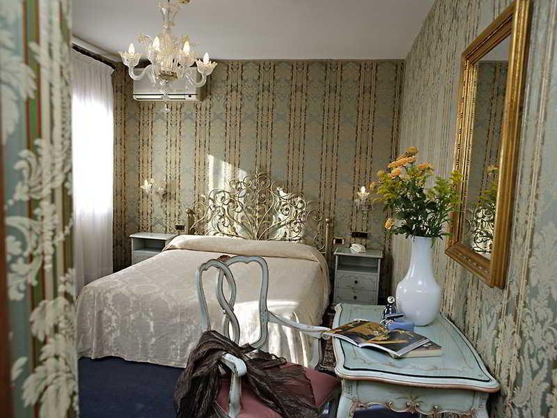 Hotel Castello Venetië Buitenkant foto